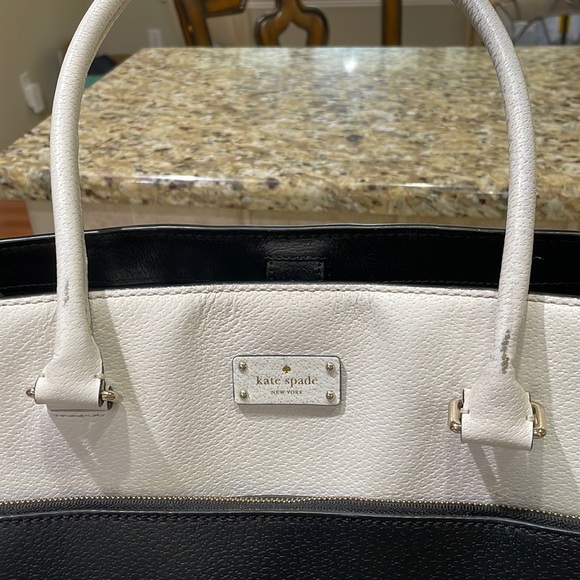 ♠️KATE SPADE cream and black genuine leather hand/shoulder bag.  OS - Picture 7 of 13